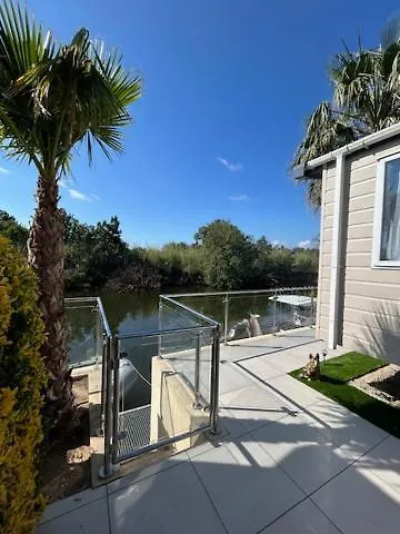 Mobil Home Climatise Grimaud Κάμπινγκ